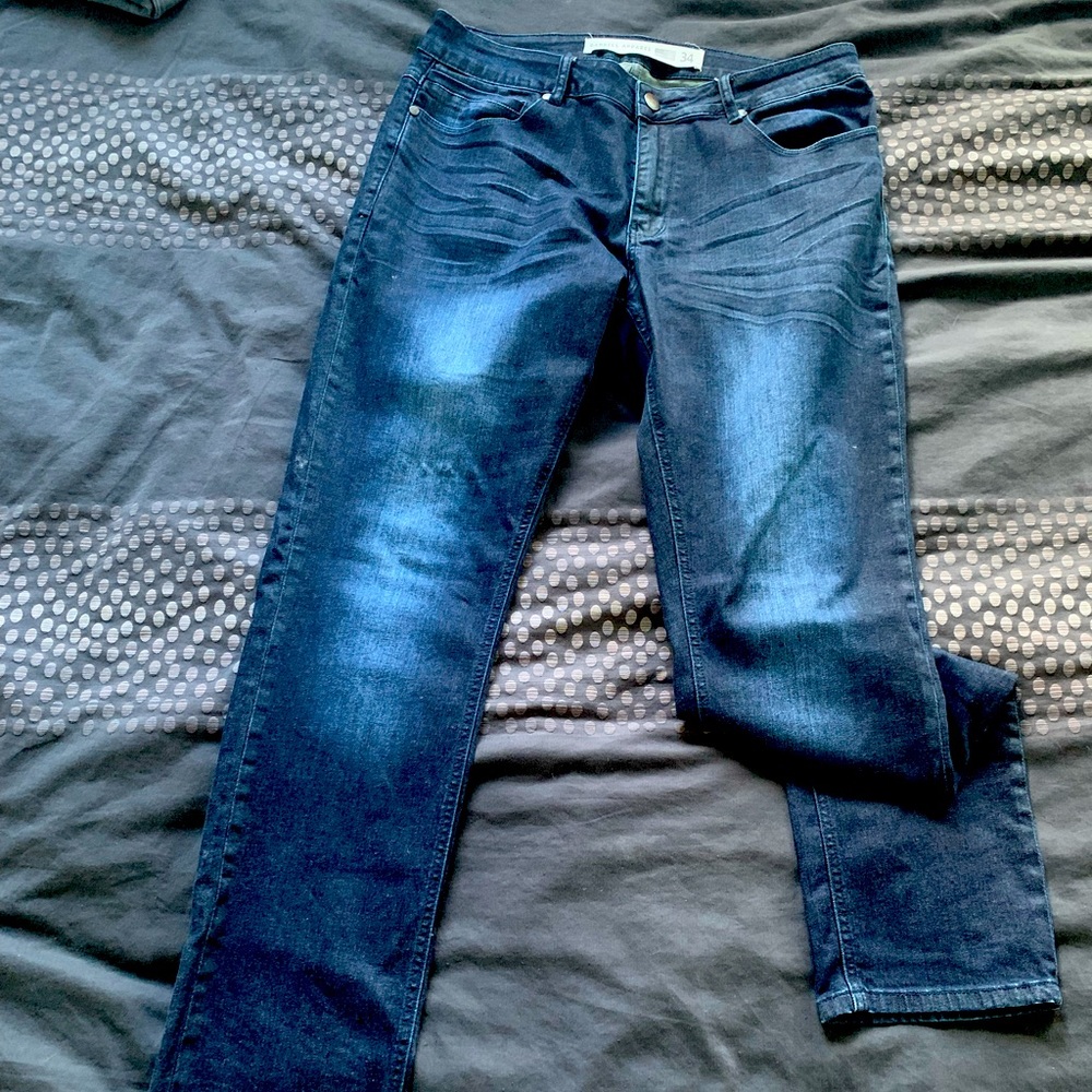 Men’s barbell jeans